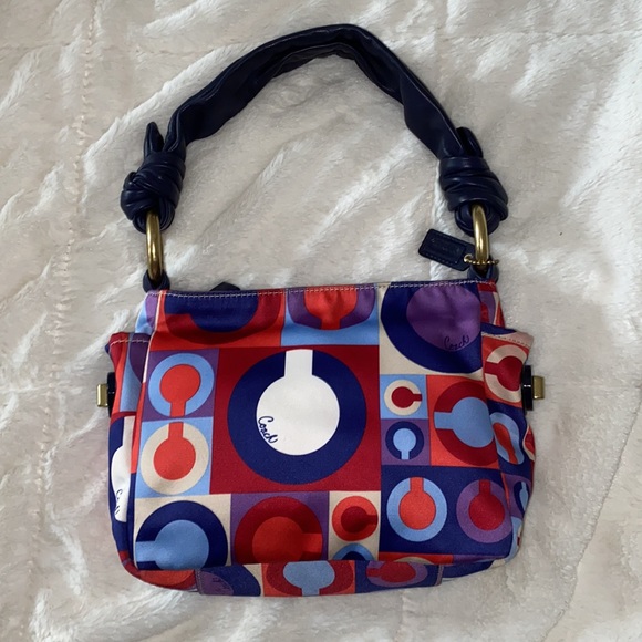 Small Coach Handbag with Leather Handle - Picture 3 of 6